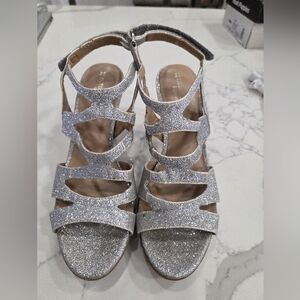 Naturalizer Dianna Silver Glitter Strappy Sandals